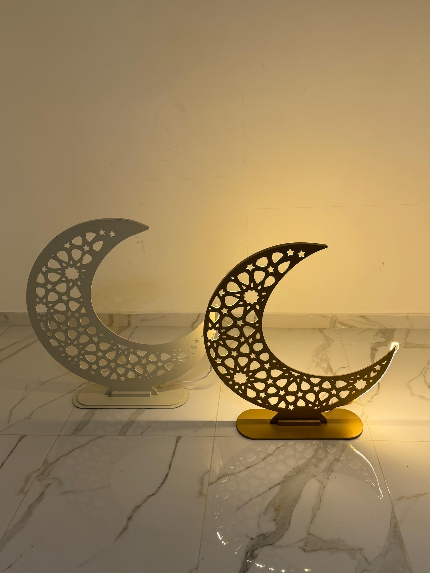 هلال رمضان بإنارة