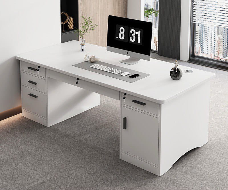 pcمكتب بأدراج جانبية وأفقية مع قفل مع مكان لوضع الـ